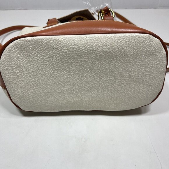 NWT Coldwater Canyon Women's Genuine Split Leather Crossbody Purse Cream Brown - Picture 7 of 12